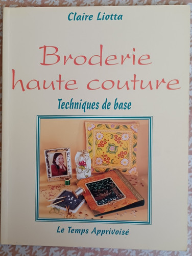Livre rare broderie - livre, haute