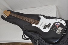 Guitare électrique FENDER