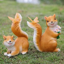 Les statues d'écureuil de