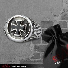 Bague Croix de Malte en acier