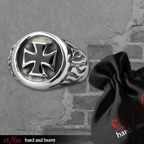 Bague croix malte acier - croix,