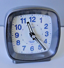 Réveil ancien SILVOZ quartz