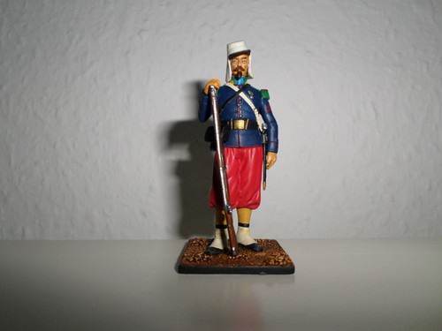 Figurine 54mm montée - , et