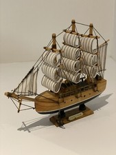 Maquette Bateau A Voile Bois