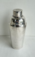Ancien shaker métal argenté