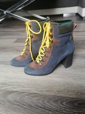 Bottines bleu, noir et