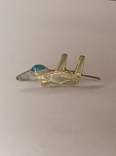 Pin's Avion de Chasse Militaire – Lockheed P-38 Lightning