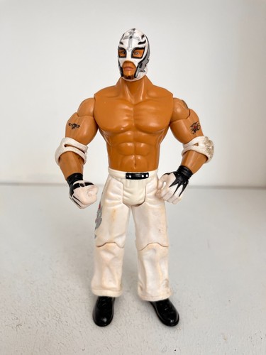 Wwe rey mysterio figurine - mysterio,