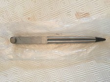 Compas droit à charnière