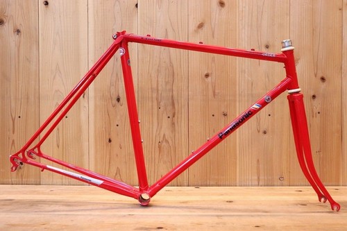 Ensemble fourche cadre vélo