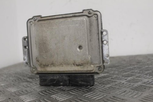 Calculateur moteur opel zafira - calculateur,