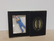 F.F.MODELS. 1/43. FIGURINE PERSONNAGE HOMME. 4CM. SOUS BLISTER