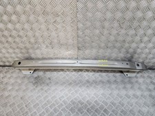 Traverse armature pare choc