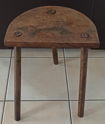 Tabouret tripode ancien - tabouret,