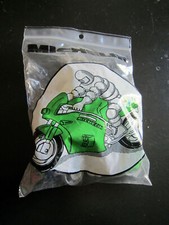 MICHELIN BIBENDUM JOUET PUBLICITAIRE MOTO A MONTER VERTE