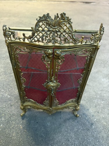 Vitrine ancienne style louis - style,