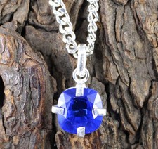 Naturel 6.75 Carat Coussin