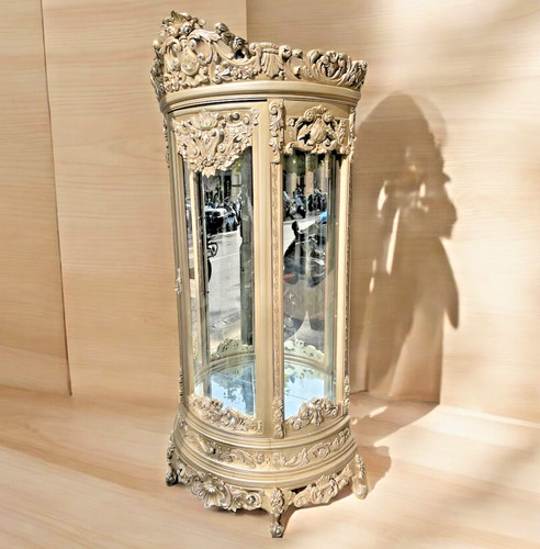 Vitrine style louis - style,