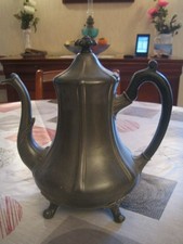 1/ Ancienne Théière anglaise en étain