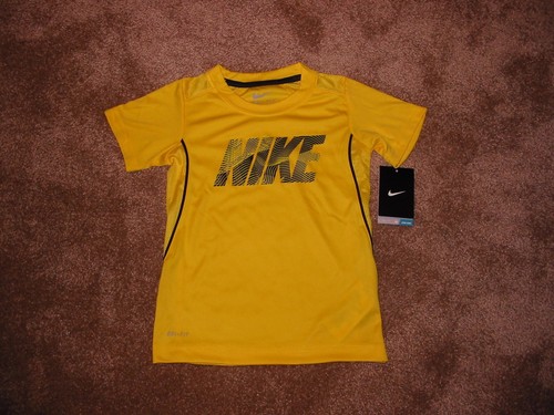 Nwt boys nike dri fit - sz, 6