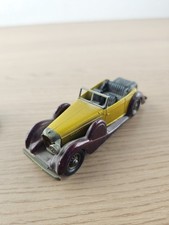 Ancienne voiture miniature