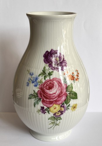 Vase porcelaine 20cm - h,