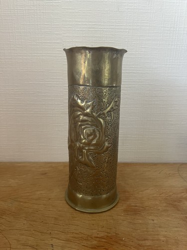 Grand vase obus douille - , gravé