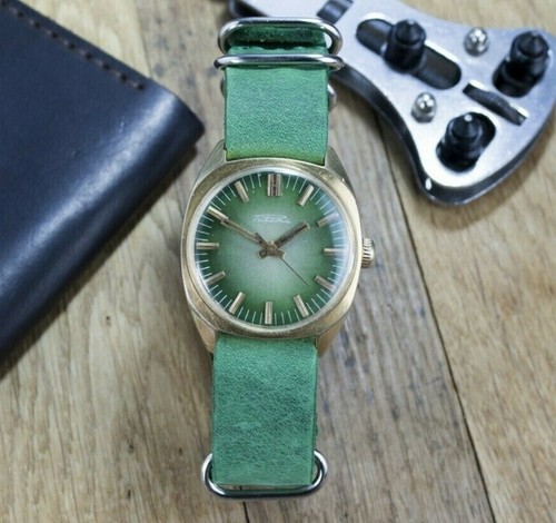 Montre raketa vintage pour - vintage,