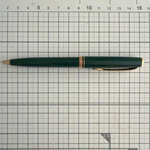 Stylo bille vert montblanc - à,
