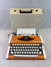 Machine à écrire Olympia