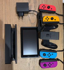 Nintendo Switch 32 Go Console avec 4x Joy-Con + 5 jeux