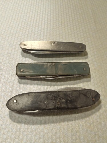 Lot couteaux pliants - lot, suisses