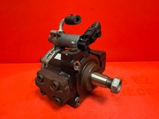 VOLKSWAGEN POLO 6R GOLF TOURAN PASSAT 1.6 TDI POMPE A INJECTION 03L130755E