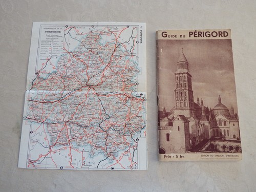 Ancien guide touristique - ancien,