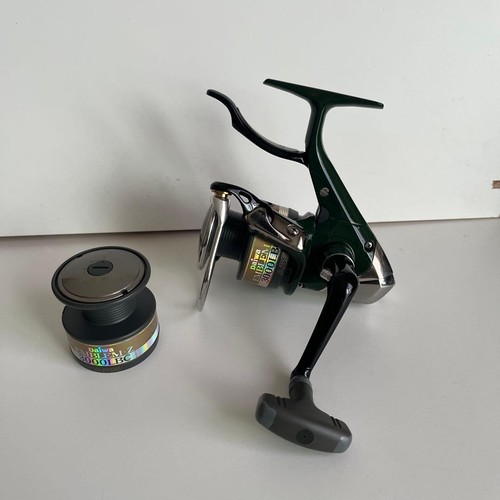 Daiwa emblem 3000lbc - daiwa, emblem-z