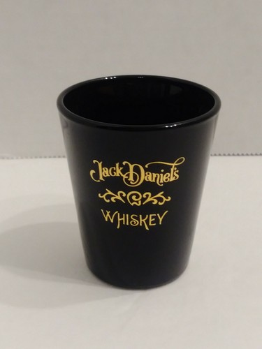 Jack daniels whiskey shot - daniels~whiskey~,