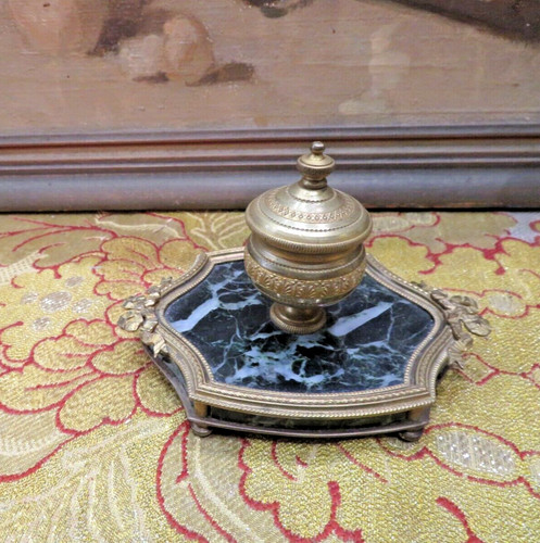 Bel ancien petit encrier - ancien, en