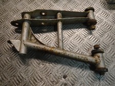 triangle inferieur arriere droit quad kymco 400 mxu ou quad arctic cat 400