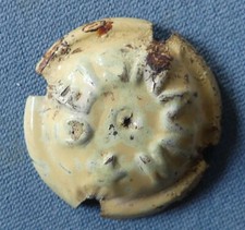 capsule de champagne ancienne à encoches - GEISMANN - numéro 5 (à confirmer)