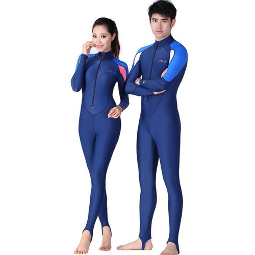 Combinaison surf de - et,