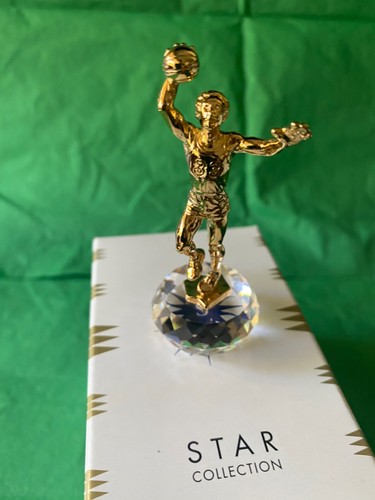 Basketball player figurine