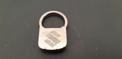 Porte clé suzuki clips - porte,
