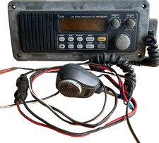 iCOM VHF Marine Transceiver