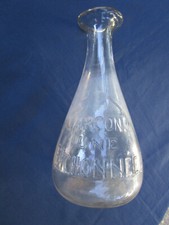 Carafe publicitaire ancienne de Bar verre Garçon!! Une Bichonnée 21 cm