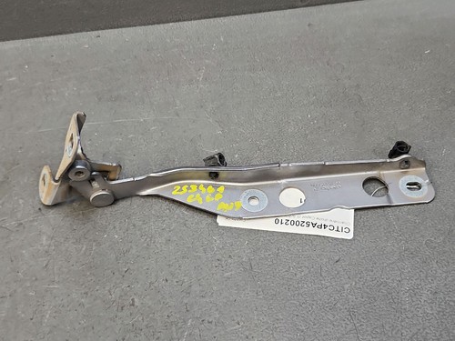 Charnière droite capot - ,