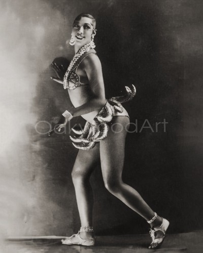 Josephine baker banana - baker, in
