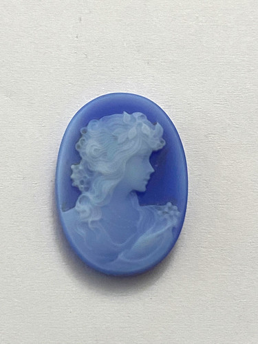 Ancien élément pour collier
