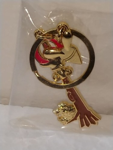 Kingdom hearts keyblade winnie - kingdom,