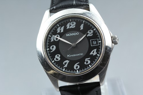 Presque comme neuve montre - [presque, neuve]