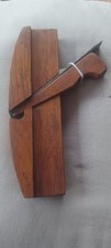 Rabot ancien cintré avec fer fondu du 20eme siécle , Très belle pièce n° 182